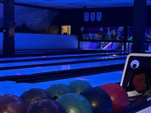 fort-lanes-bowling-and-virtual-golf-center