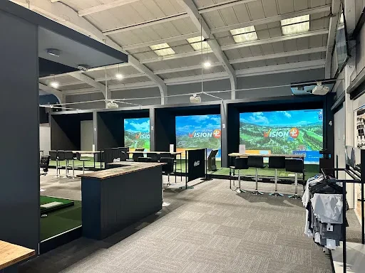 4-golf-simulators