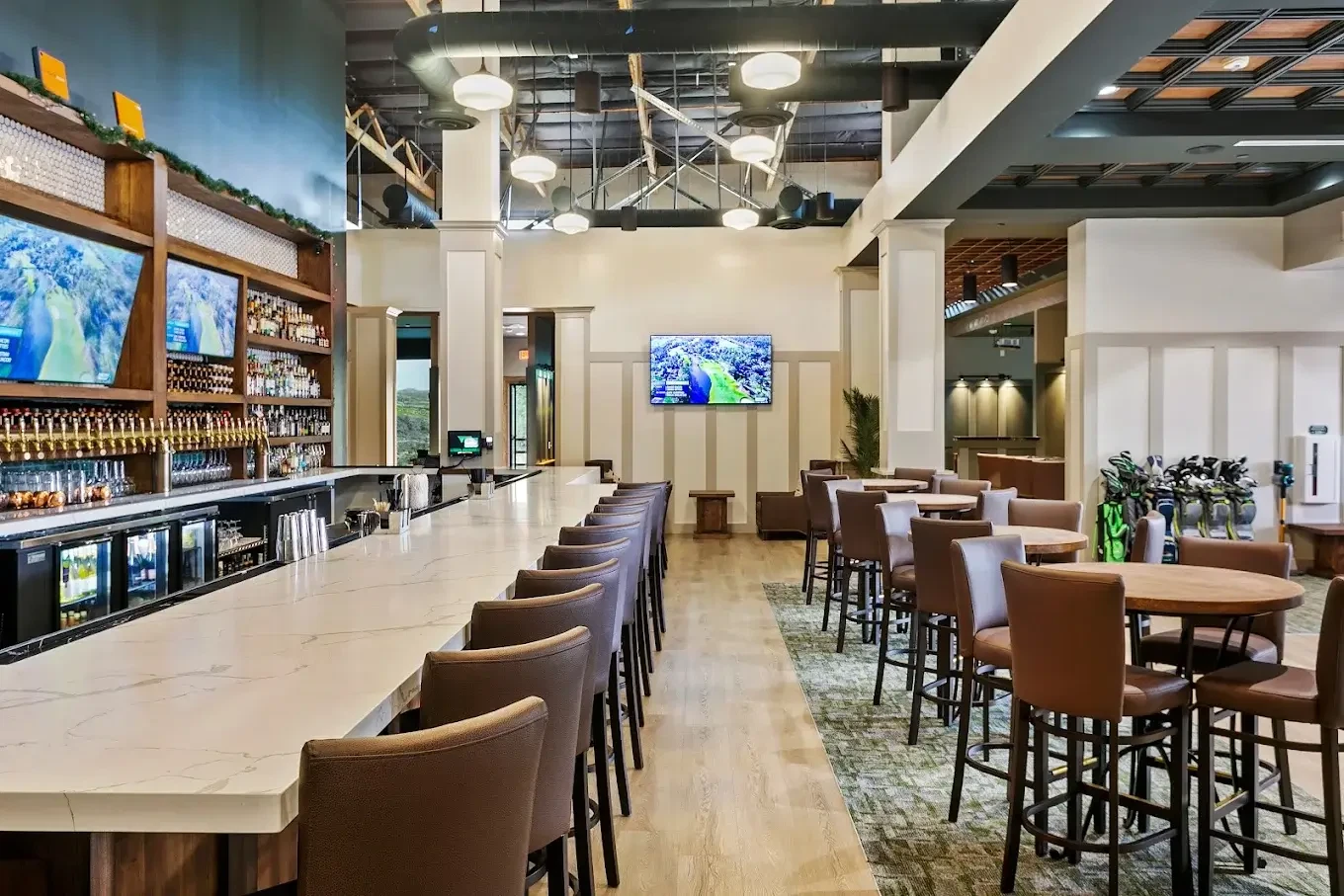 teebox-indoor-golf-club