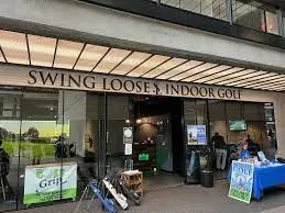 swing-loose-indoor-golf