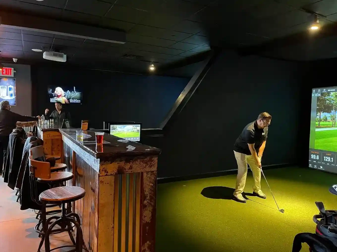 next-level-indoor-golf