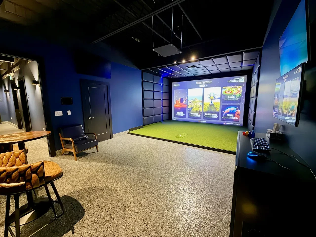 levelup-indoor-golf